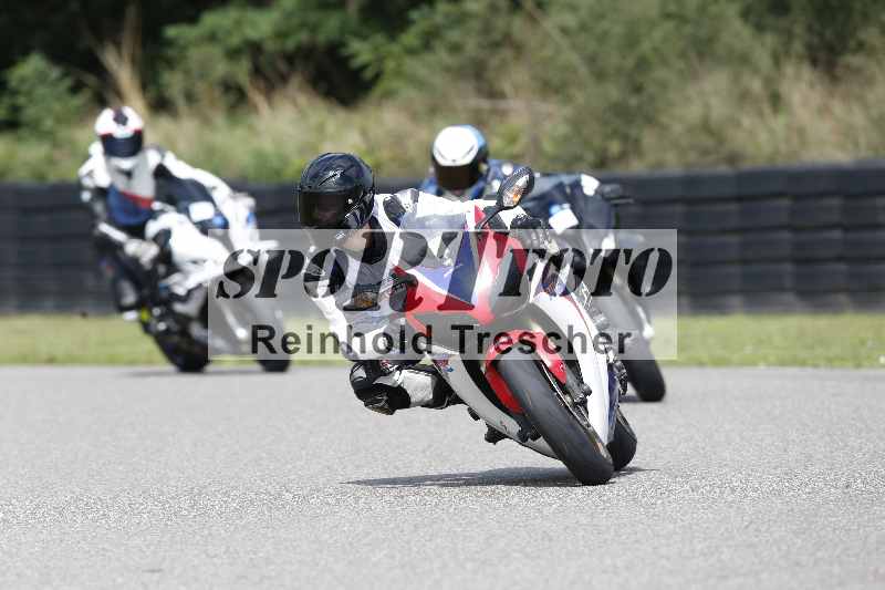 /40 05.08.2025 FREERIDE Training ADR/Gruppe M/team